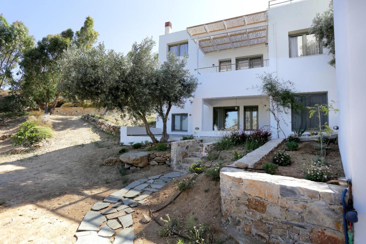 Mourtzanakis Residence - Traditional Eco Hotel In Achlada Akhládha Exterior foto