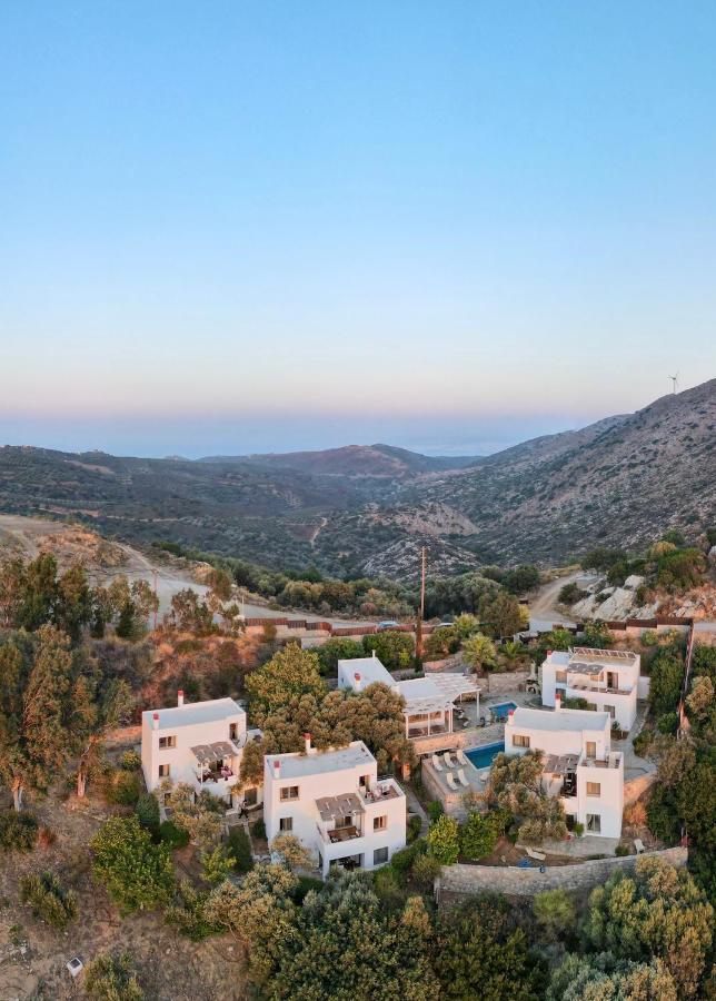 Mourtzanakis Residence - Traditional Eco Hotel In Achlada Akhládha Exterior foto
